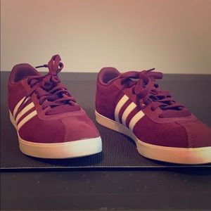 Adidas women’s sneaker- Maroon/white